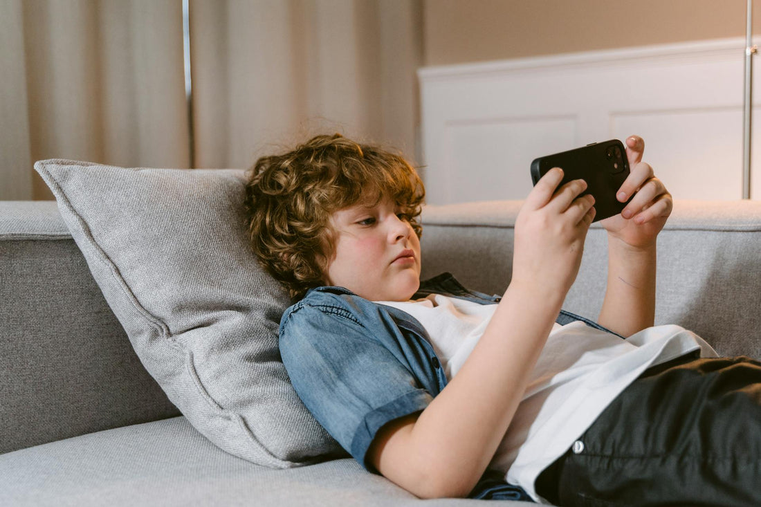 What Age Should I Start Limiting Smartphone Use?